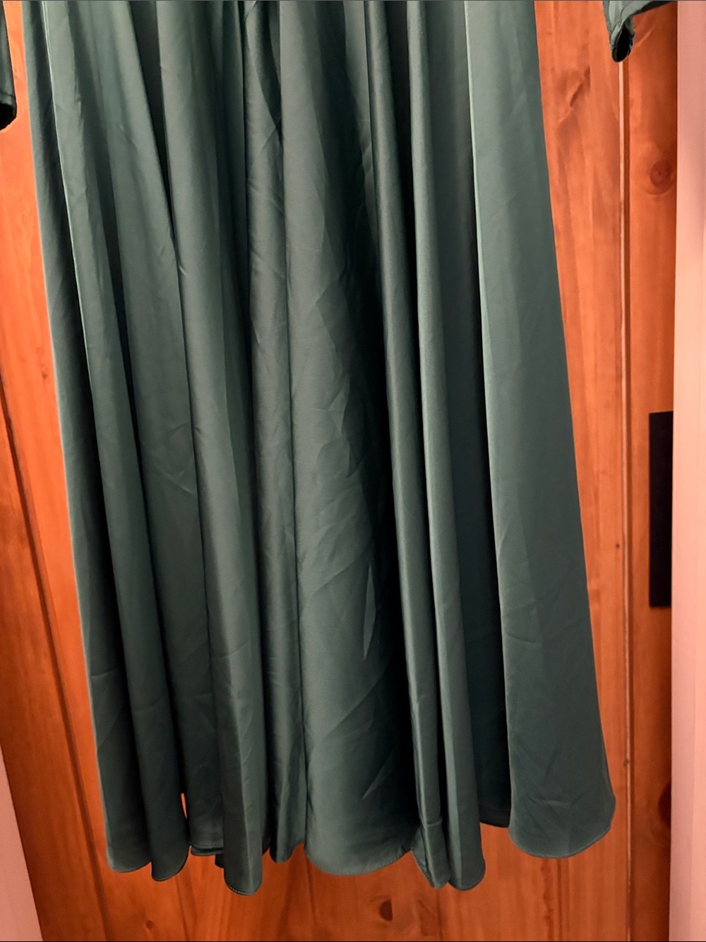 Mac Douggal Long Sleeve V-neck Knee Length Gown Emerald Green Size 4 Style 67527 - Picture 9 of 11